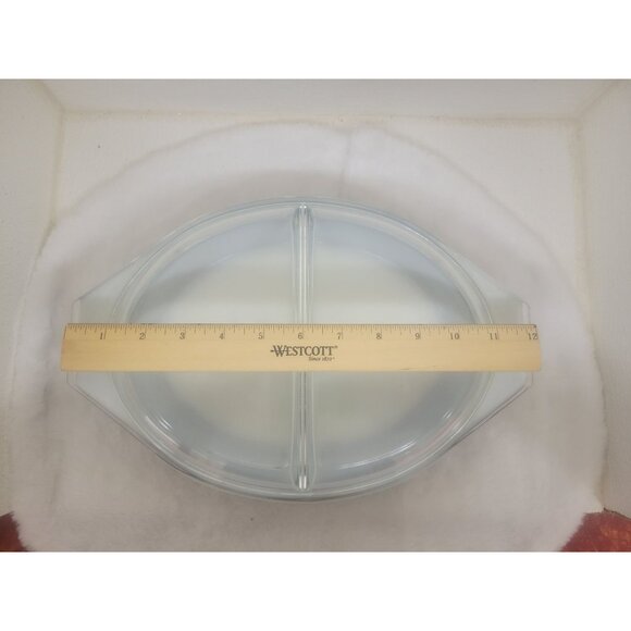 Vintage Pyrex 1 1/2 Qt Snow Flake Divided Casserole Dish with Lid - Picture 9 of 10